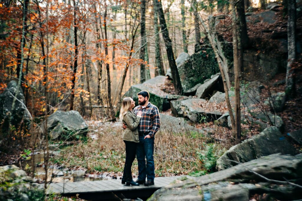 Engagement Session hiking in the woods 