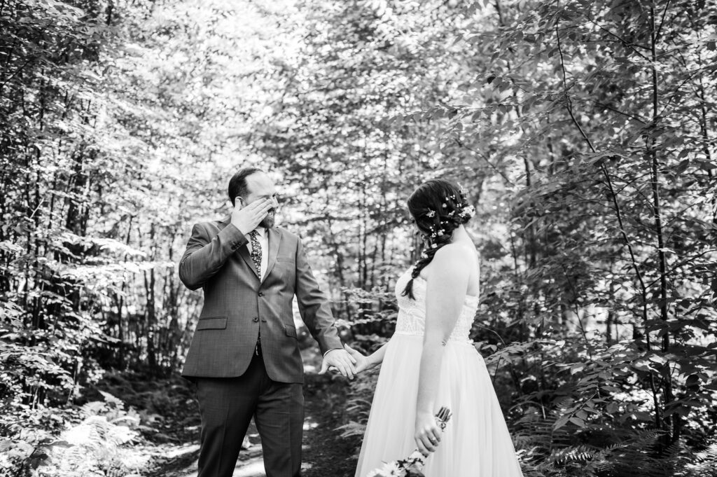 Sturbridge, MA wedding photographer first look 