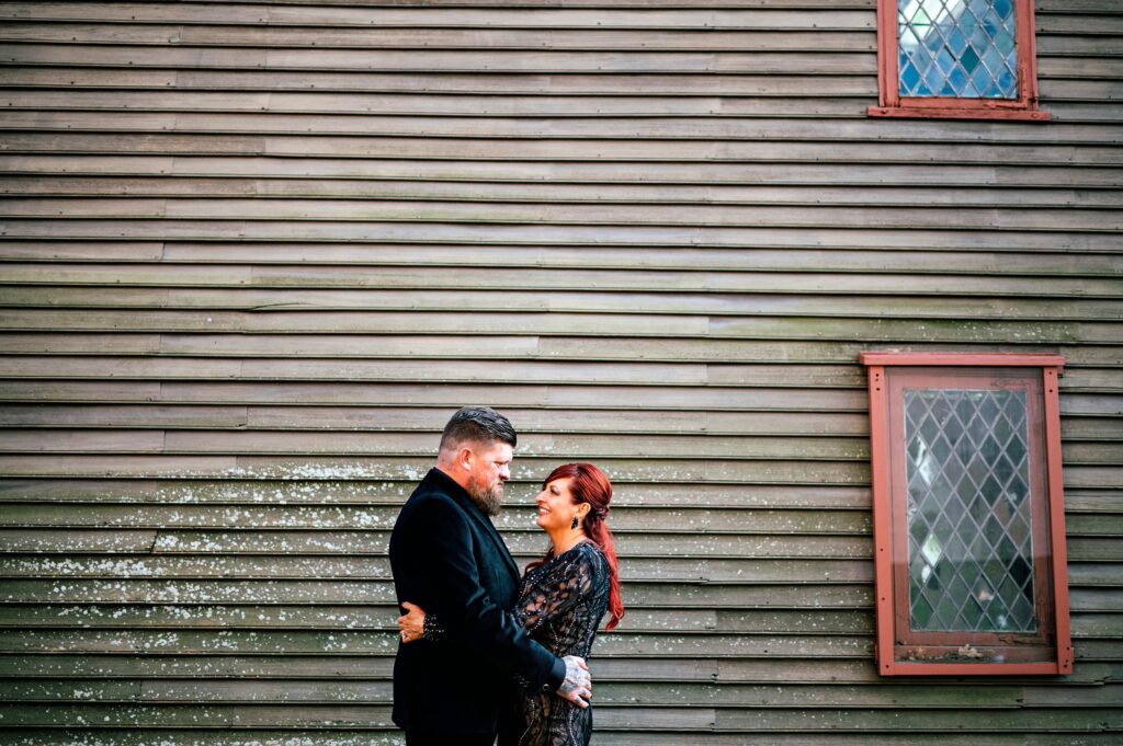 Salem elopement portrait 