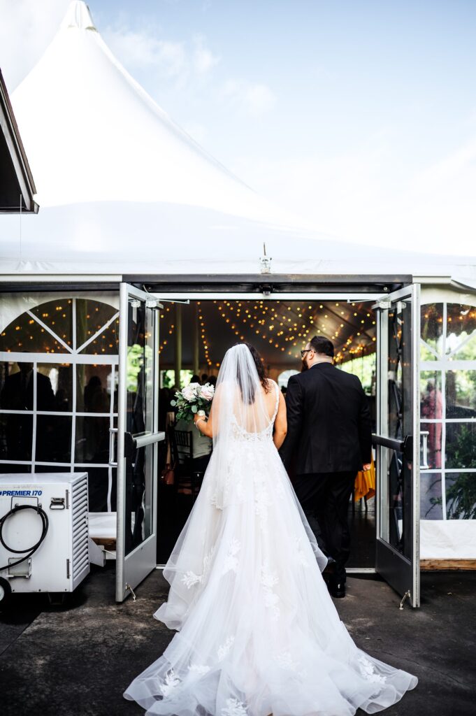 Zukas Hilltop Barn wedding day