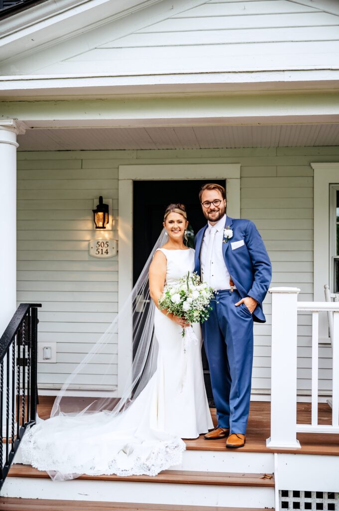 Rainy Day Wedding at the Publick House Historic Inn in Sturbridge, MA